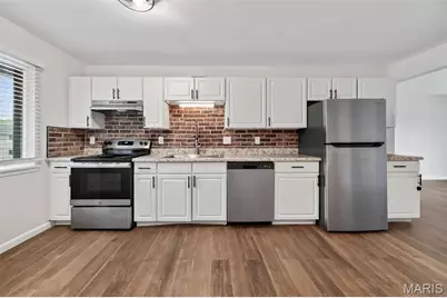 1823 Gascony Parc Drive #1823, Lake Saint Louis, MO 63367 - Photo 9