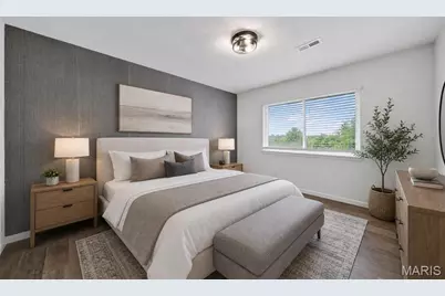 1823 Gascony Parc Drive #1823, Lake Saint Louis, MO 63367 - Photo 5