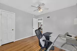 640 Lewiston Dr, Saint Louis, MO 63122 - Photo 15