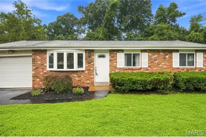 10320 Meath Drive, Saint Louis, MO 63123 - Photo 3
