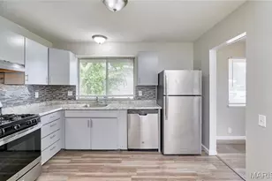 1495 Tremont Dr, Saint Louis, MO 63033 - Photo 15