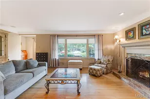 11838 Sunlind Dr, Sunset Hills, MO 63127 - Photo 11