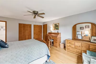 2700 Delaware Drive, Florissant, MO 63033 - Photo 15