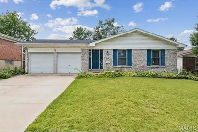 2700 Delaware Drive, Florissant, MO 63033 - Photo 1