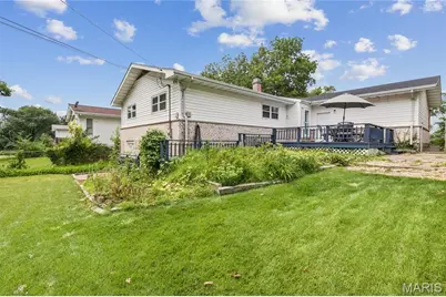 2700 Delaware Drive, Florissant, MO 63033 - Photo 27