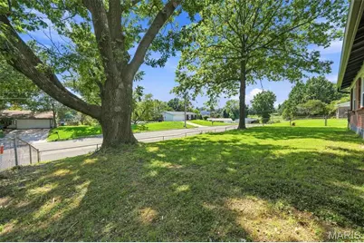 4980 Lockwig Trail, Florissant, MO 63033 - Photo 31