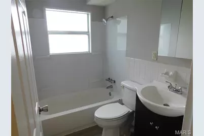 454 San Juan #B, Saint Charles, MO 63303 - Photo 7