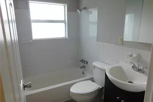 454 San Juan, Saint Charles, MO 63303 - Photo 7