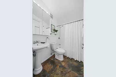 1630 Liggett Drive, Saint Louis, MO 63126 - Photo 19