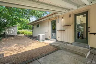 1630 Liggett Dr, Saint Louis, MO 63126 - Photo 25