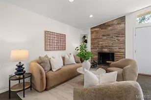 1630 Liggett Dr, Saint Louis, MO 63126 - Photo 9