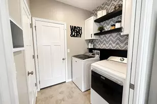 625 Lubbuck Ct, Moscow Mills, MO 63362 - Photo 9
