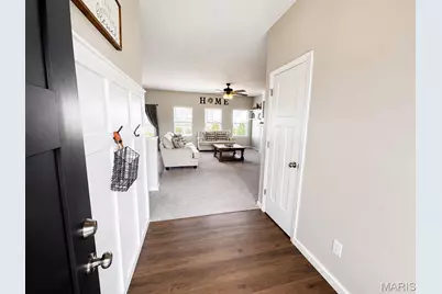 625 Lubbuck Court, Moscow Mills, MO 63362 - Photo 3