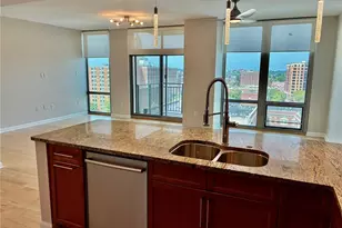 4909 Laclede Ave, Saint Louis, MO 63108 - Photo 5