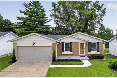 3024 Mediterranean Drive, Florissant, MO 63031 - Photo 3