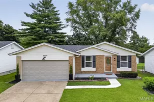 3024 Mediterranean Dr, Florissant, MO 63031 - Photo 3