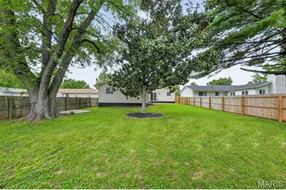 3024 Mediterranean Drive, Florissant, MO 63031 - Photo 61