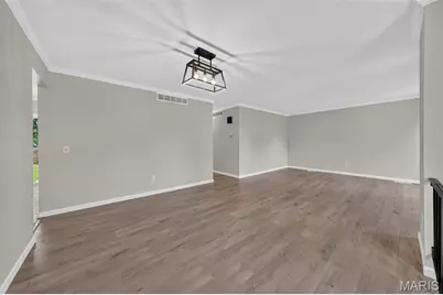 3024 Mediterranean Drive, Florissant, MO 63031 - Photo 11