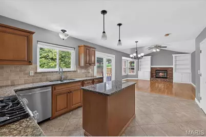 654 Summer Top Circle, Fenton, MO 63026 - Photo 17