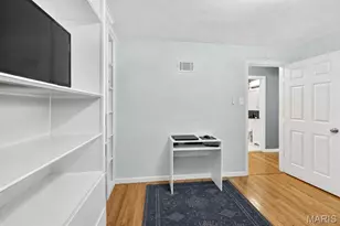 9828 Whitcomb Ln, Affton, MO 63123 - Photo 17