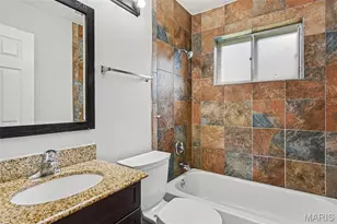 6780 Lesli Mari Ct, Florissant, MO 63033 - Photo 13