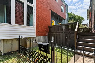 1720 S 13th Street, Saint Louis, MO 63104 - Photo 3