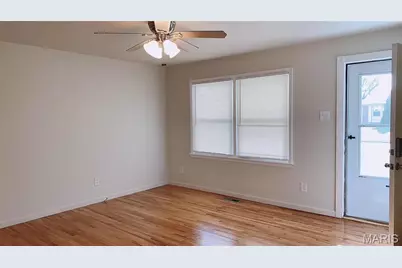 2 Santa Anita Court, Saint Peters, MO 63376 - Photo 3
