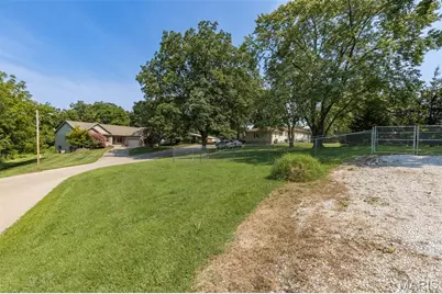 52 Linn Drive, Saint Genevieve, MO 63670 - Photo 3