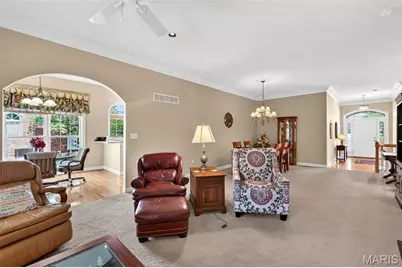 2424 Clayton Pointe Court, Chesterfield, MO 63017 - Photo 11