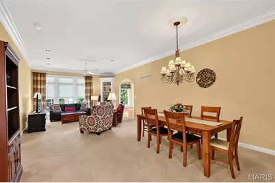 2424 Clayton Pointe Court, Chesterfield, MO 63017 - Photo 9