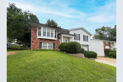 347 Parma Drive, Ballwin, MO 63021 - Photo 1