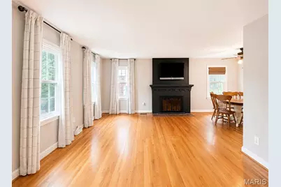 207 Tiffin Avenue, Ferguson, MO 63135 - Photo 7