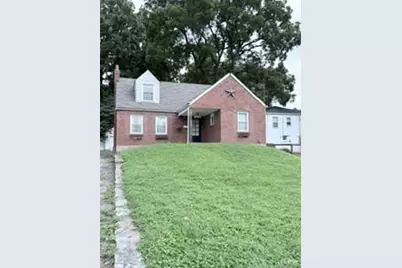 207 Tiffin Avenue, Ferguson, MO 63135 - Photo 1