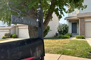 207 Shady Rock Ln, O'Fallon, MO 63368 - Photo 3