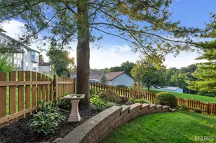 3559 Burgundy Way Dr, Saint Louis, MO 63129 - Photo 13