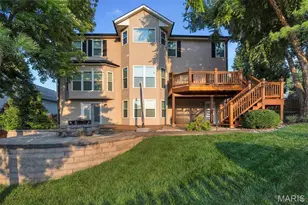 3559 Burgundy Way Dr, Saint Louis, MO 63129 - Photo 3