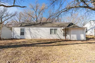9750 Lorna Ln, Saint Louis, MO 63136 - Photo 3