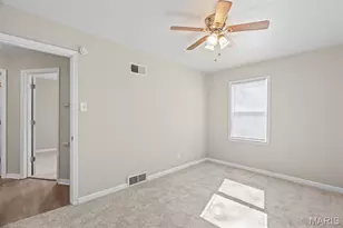 9750 Lorna Ln, Saint Louis, MO 63136 - Photo 11