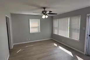 3148 St David Ln, Saint Ann, MO 63074 - Photo 3