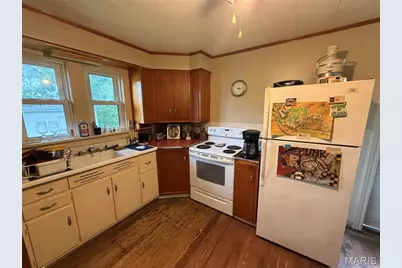 2110 Missouri Avenue, Festus, MO 63028 - Photo 11