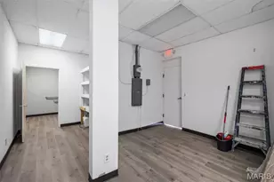 6800 Gravios, Saint Louis, MO 63116 - Photo 7