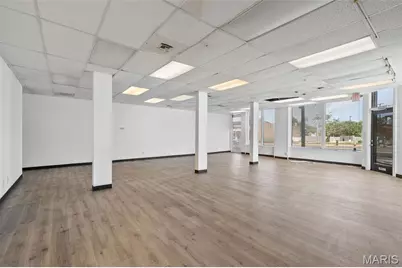 6800 Gravios, Saint Louis, MO 63116 - Photo 3