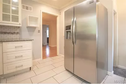 330 Calvert Avenue, Webster Groves, MO 63119 - Photo 9