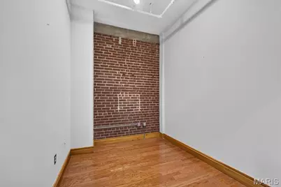 1627 Locust Street #706, Saint Louis, MO 63103 - Photo 5