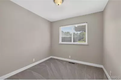 3689 Whispering Woods Drive, Florissant, MO 63031 - Photo 13