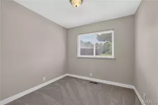 3689 Whispering Woods Dr, Florissant, MO 63031 - Photo 13