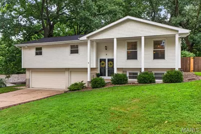 9 San Camille Court, Saint Charles, MO 63303 - Photo 5
