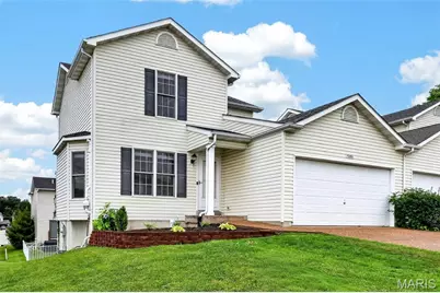1080 Chesterfield Drive, Wentzville, MO 63385 - Photo 3