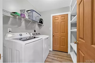 1080 Chesterfield Drive, Wentzville, MO 63385 - Photo 17