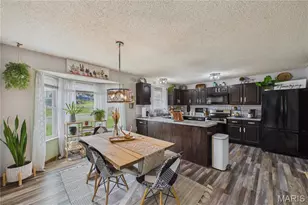 2172 Larkspur Lndg, Imperial, MO 63052 - Photo 7